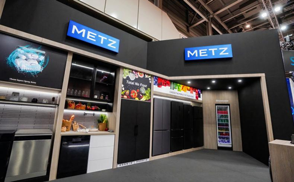 SCHITTEREND OP DE CENTENNIAL IFA-TENTOONSTELLING: DE LEGENDARISCHE MERK METZ'S GEAVANCEERDE INNOVATIES BINNEN DE DUITSE KANSELAAR